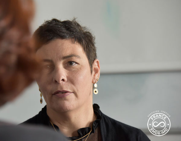 Aline DOMESTICI Certifiée France EMDR-IMO. 83330 Le BEAUSSET Aline DOMESTICI Certifiée France EMDR-IMO. 83330 Le BEAUSSET