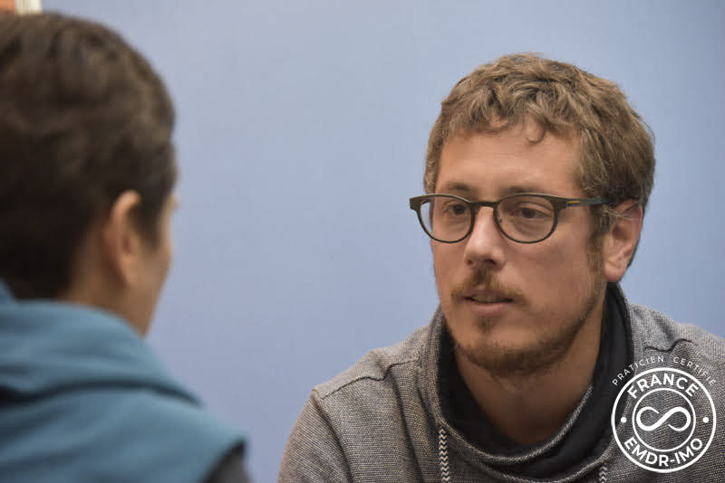 Steve MELINAT JAY, Hypnothérapeute dans le 36160, inscrit au Registre France EMDR - IMO ® Steve MELINAT JAY, Hypnothérapeute dans le 36160, inscrit au Registre France EMDR - IMO ®