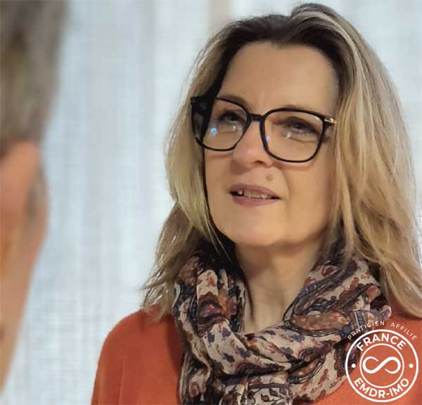 Carole FREYCHET, Hypnothérapeute, Thérapeute EMDR IMO en Ardèche. Carole FREYCHET, Hypnothérapeute, Thérapeute EMDR IMO en Ardèche.