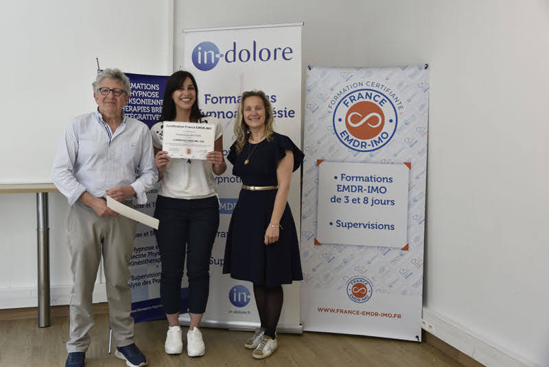 Amaryline BACHIRI, Lille: Certifiée Officiellement par France EMDR IMO Amaryline BACHIRI, Lille: Certifiée Officiellement par France EMDR IMO